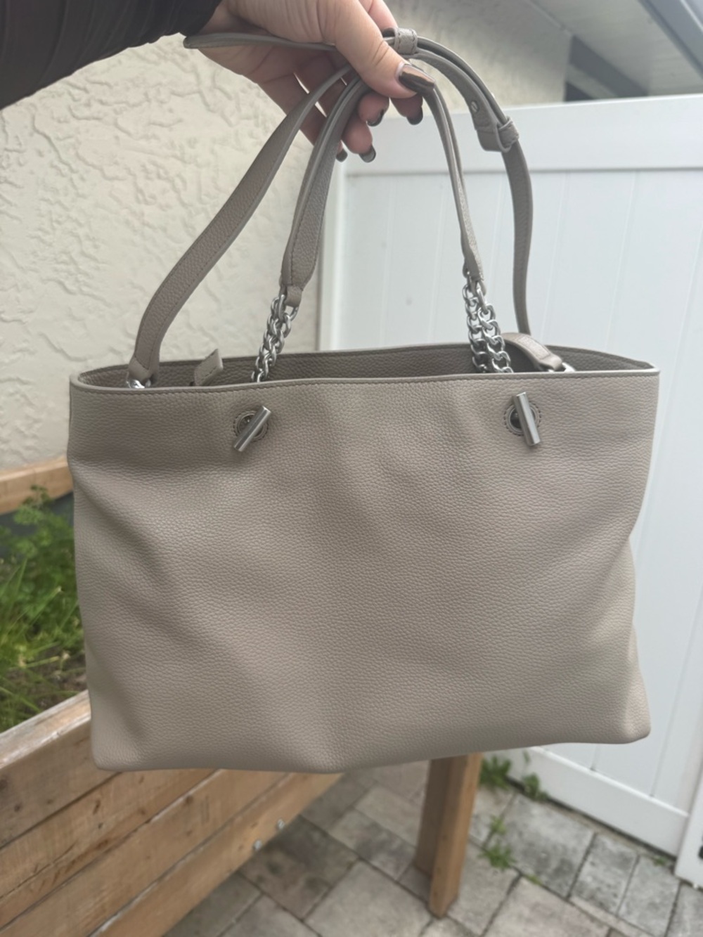 Tory Burch Pebbled Leather Shoulder Tote in Taupe - Picture 2 of 4